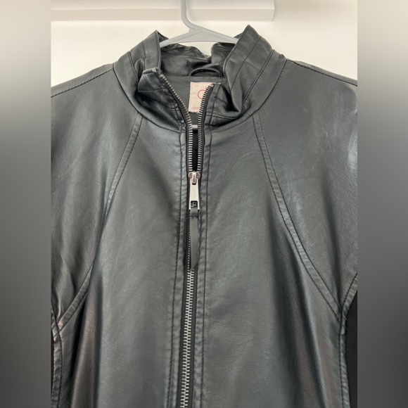 db Established 1962 Black Vegan Leather Stretch Knit Side Panels Jacket - Picture 3 of 8